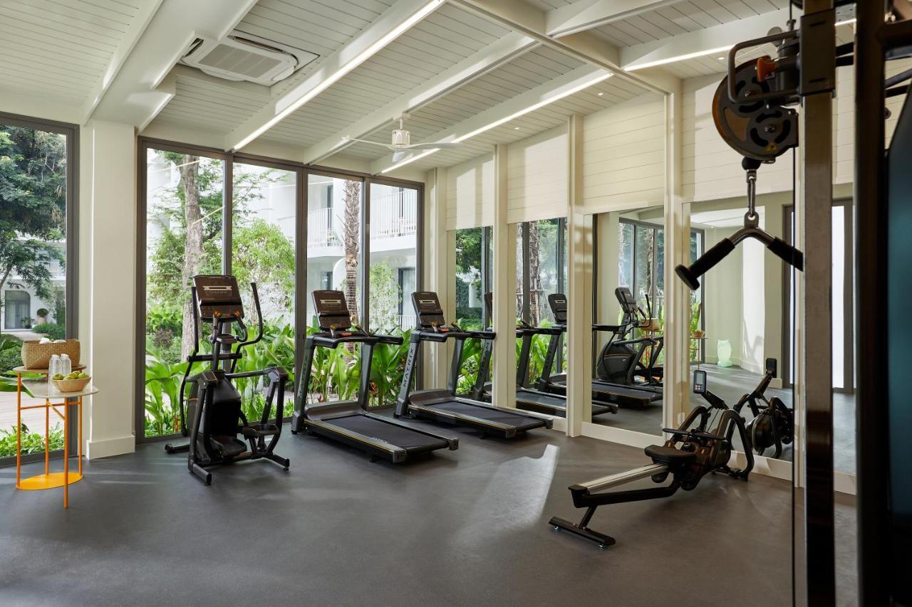Готель The Standard, Хуахін Екстер'єр фото The gym at the hotel
